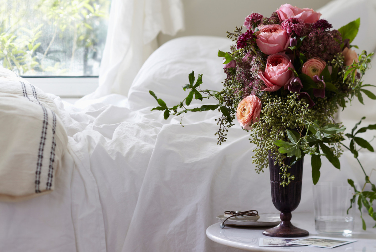 Flower Decorations For Bedroom